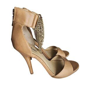 Bebe Nude High Heel Sandals With Gold Chain Ankle Strap Back Zipper Closure Size